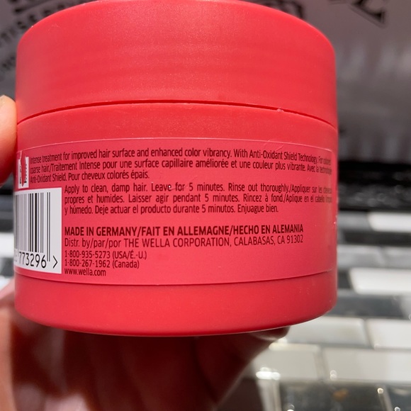 3/25$ Wella Invigo Brilliance 💕 - Picture 5 of 6